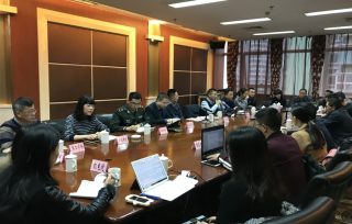 2018年11月16日，“2018重庆市军民融合标准化座谈会”，在金质花苑酒店成功召开。会议由重庆市质量和标准和研究院主办，重庆市产学研合作促进会承办。