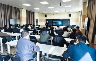 2025智能网联新能源汽车前沿技术应用产业发展高级研修班